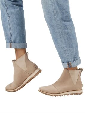 SOREL Harlow Chelsea Boot - Women's Size 8